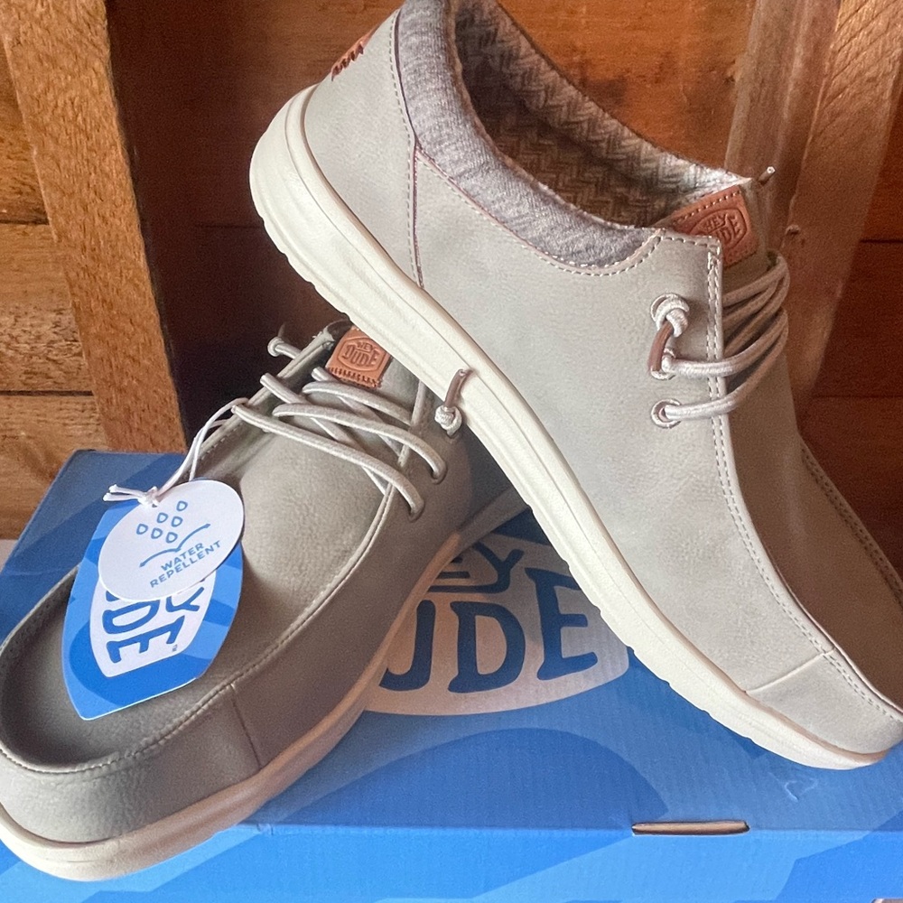 Hey Dude Paul Classic Slip on Shoe - Picture 2 of 10